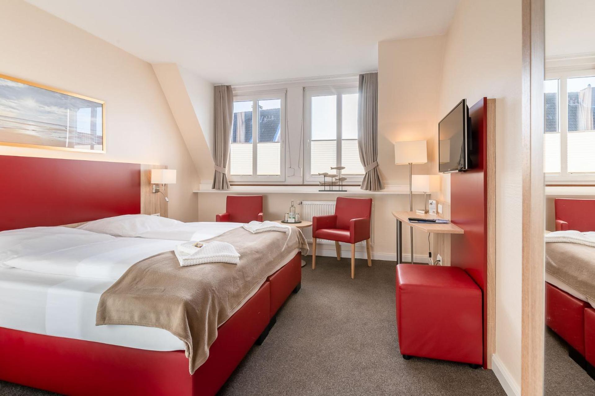 Nordsee-Hotel Hinrichsen Husum  Buitenkant foto