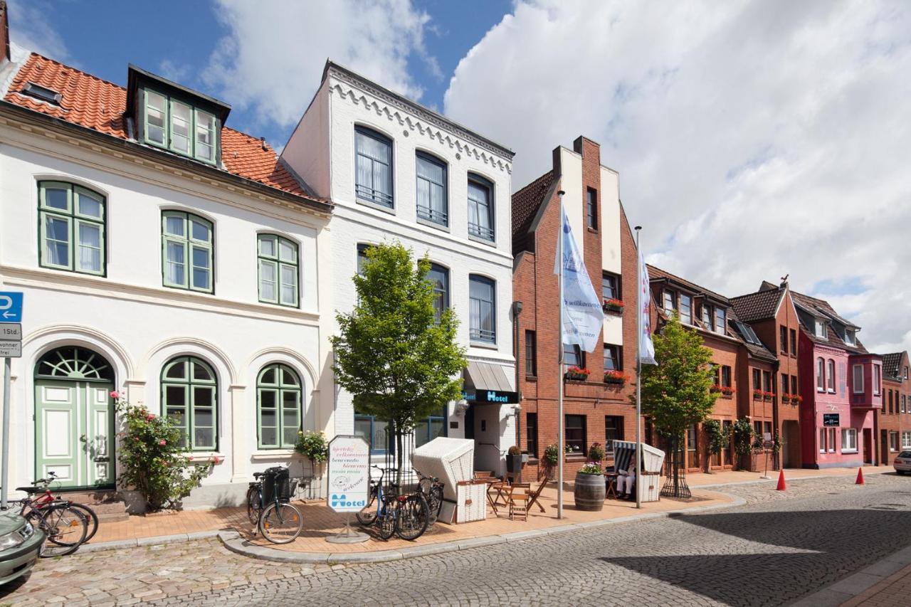 Nordsee-Hotel Hinrichsen Husum  Buitenkant foto