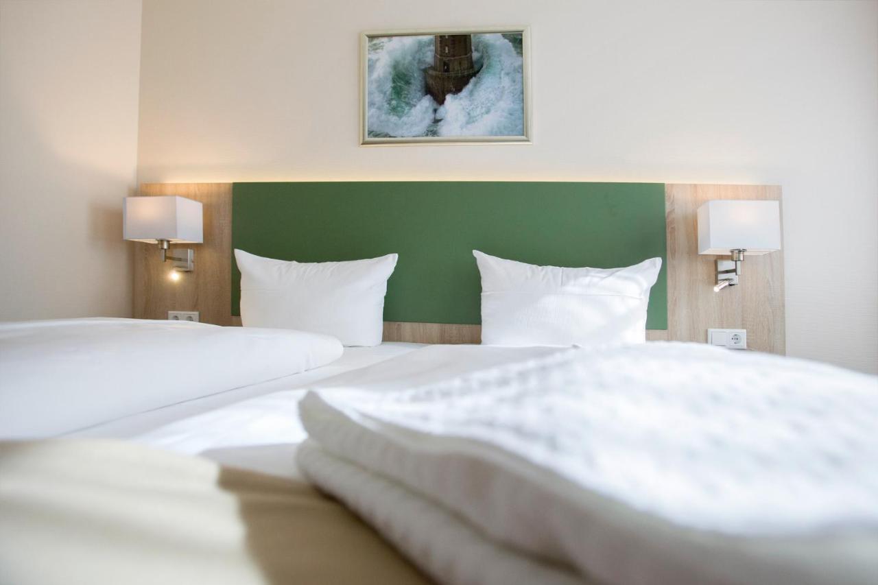 Nordsee-Hotel Hinrichsen Husum  Buitenkant foto